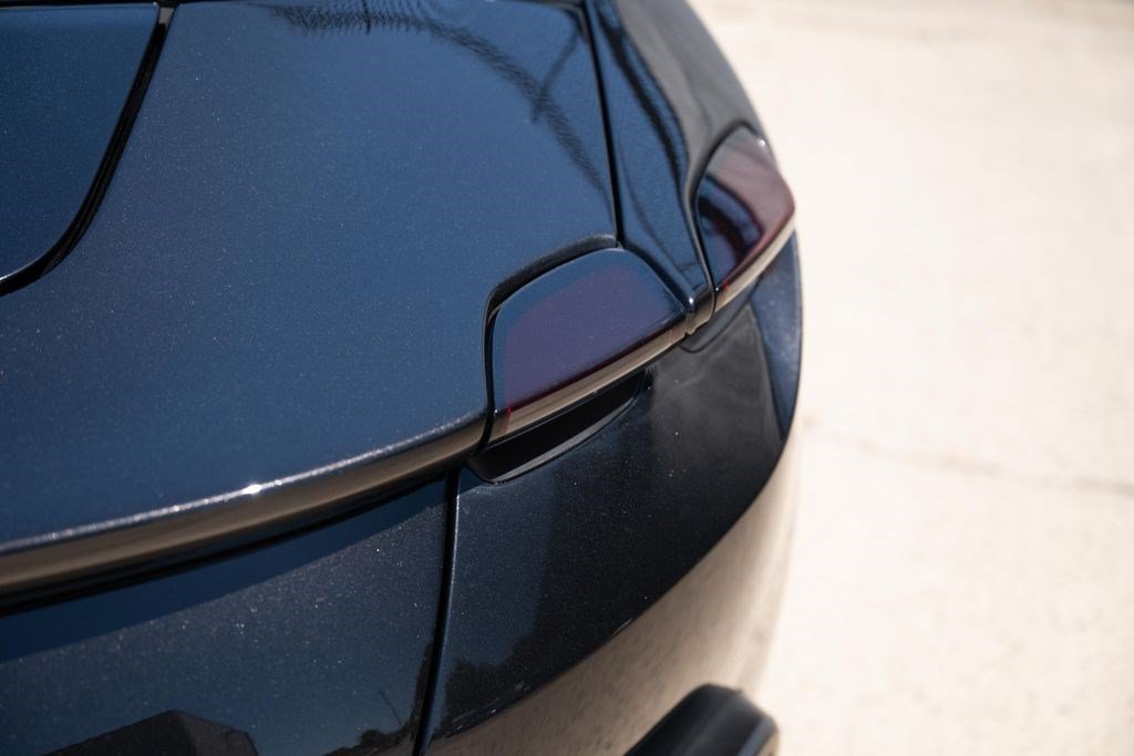 Used 2025 Ferrari Roma Spider RWD image 28