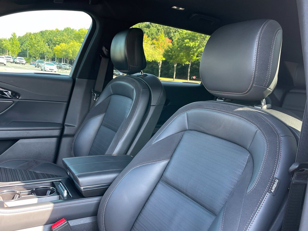 Used 2024 Lincoln Nautilus Reserve w/ Jet Appearance Package (87T) AWD/4WD image 22