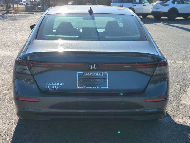 Used 2024 Honda Accord EX image 4