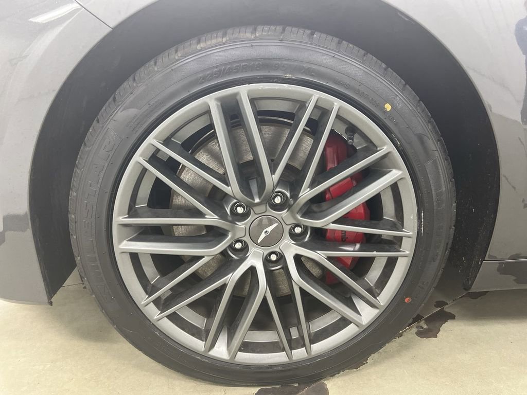 Used 2019 Genesis G70 3.3T Advanced w/ Prestige Package image 25