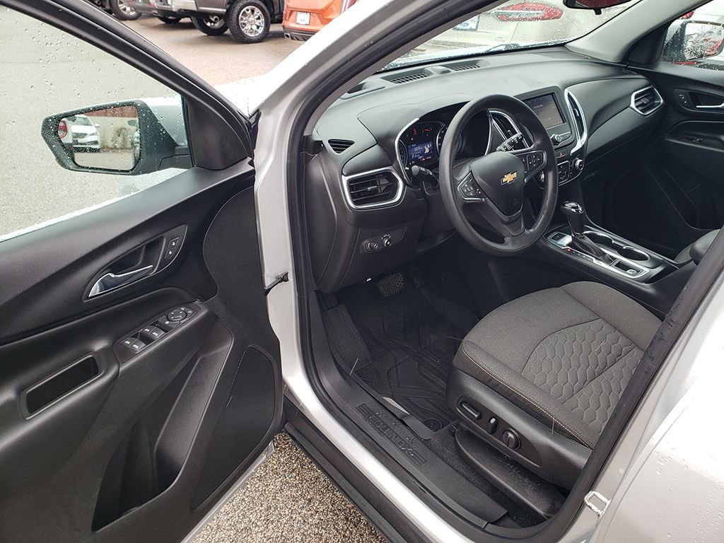 Used 2020 Chevrolet Equinox LT image 9