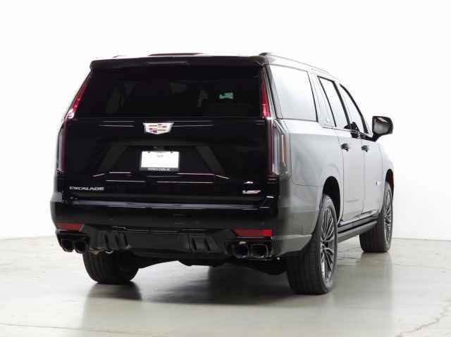 Used 2024 Cadillac Escalade ESV V w/ Heavy-Duty Trailer Package image 10