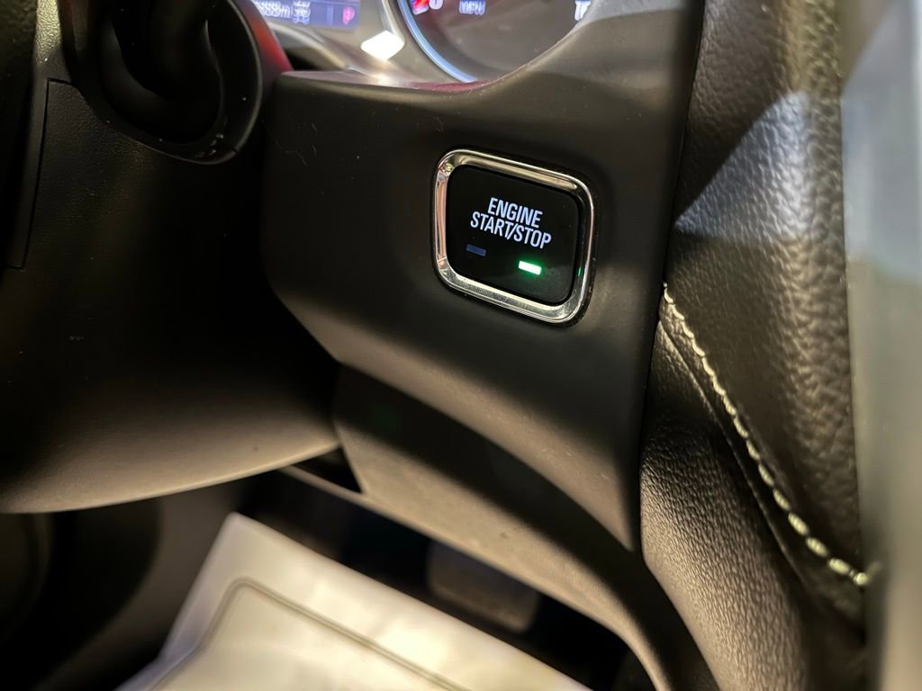 Used 2023 GMC Acadia SLT image 19