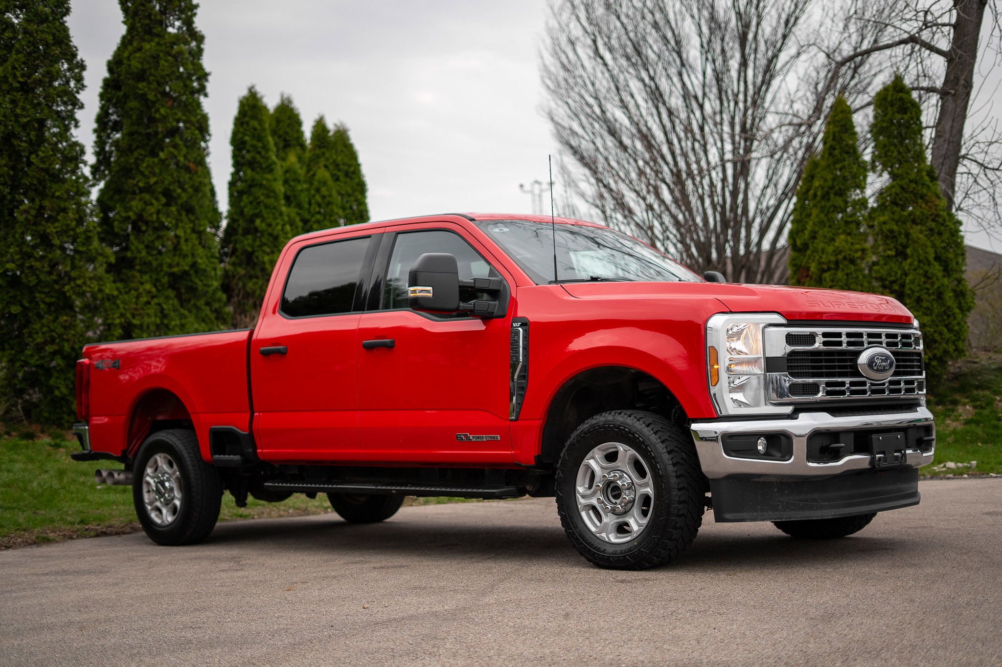 Used 2025 Ford F250 XLT image 3