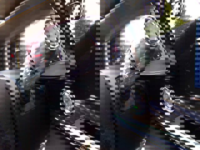 Used 2025 Chevrolet Corvette E-Ray w/ Stealth Interior Trim Package AWD/4WD image 19