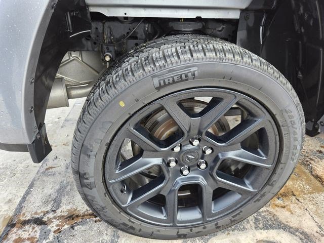 Certified 2022 RAM 1500 Laramie image 29