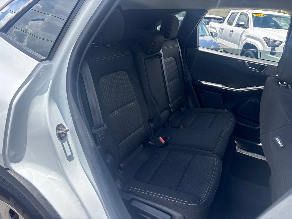 Used 2023 Ford Escape Active FWD image 15