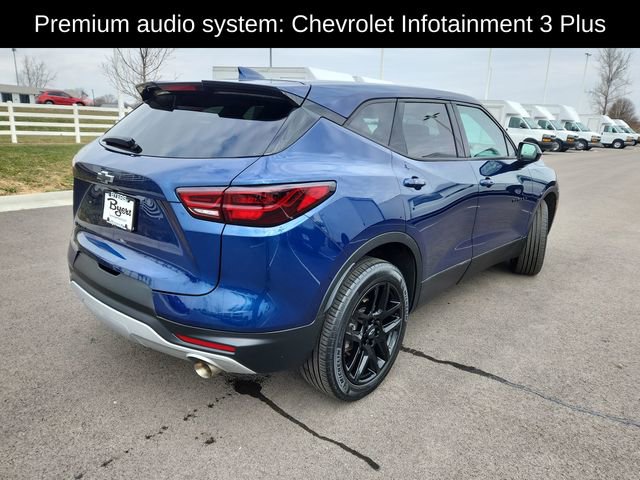 Used 2023 Chevrolet Blazer LT image 9