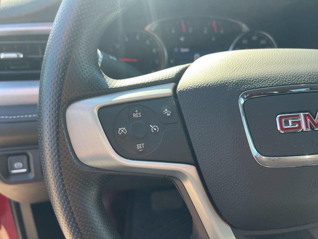 Used 2023 GMC Acadia SLE w/ Driver Convenience Package AWD/4WD image 18