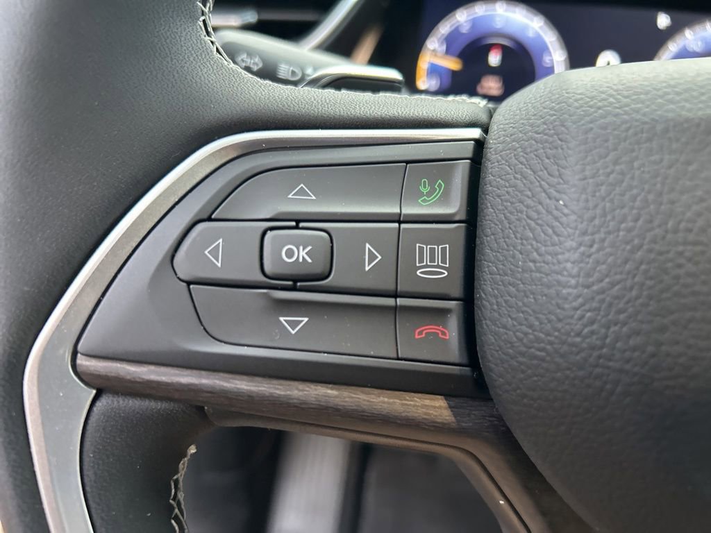 New 2025 Jeep Grand Cherokee Limited image 18