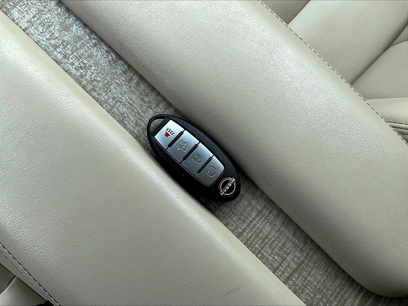 Used 2024 Nissan Murano SV FWD image 33