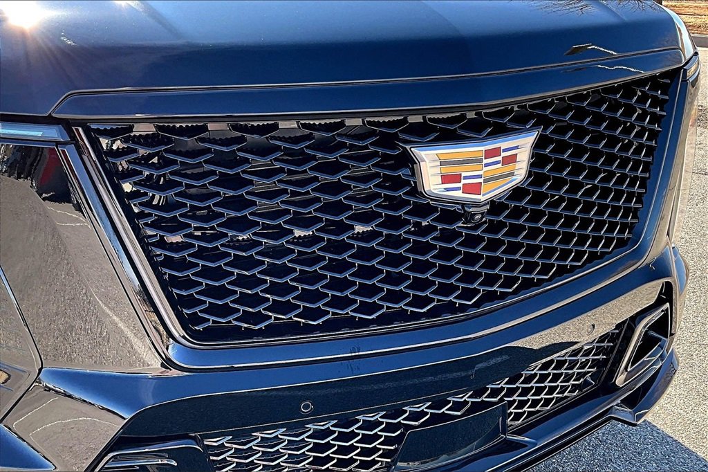 Certified 2025 Cadillac Escalade V image 31
