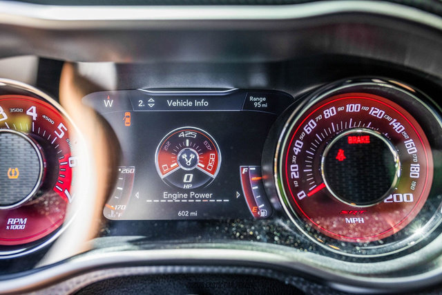 Used 2020 Dodge Challenger SRT Hellcat image 22