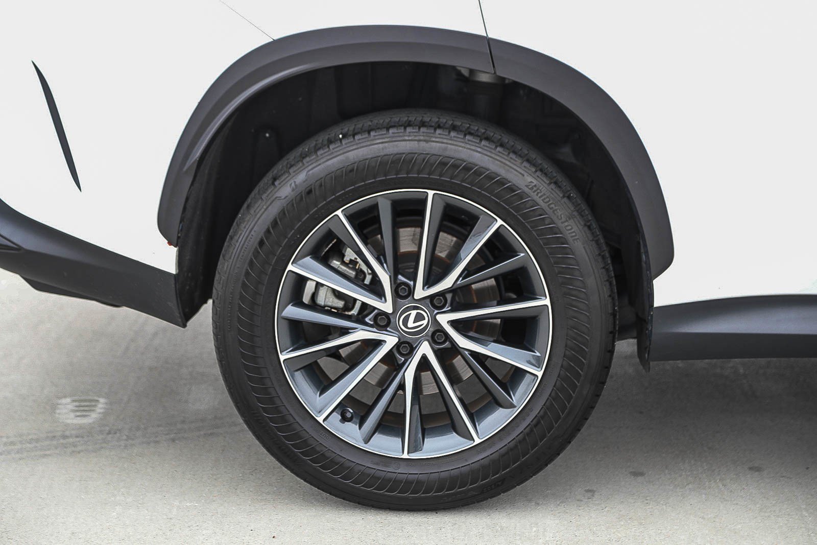 Used 2024 Lexus NX 350 AWD image 11