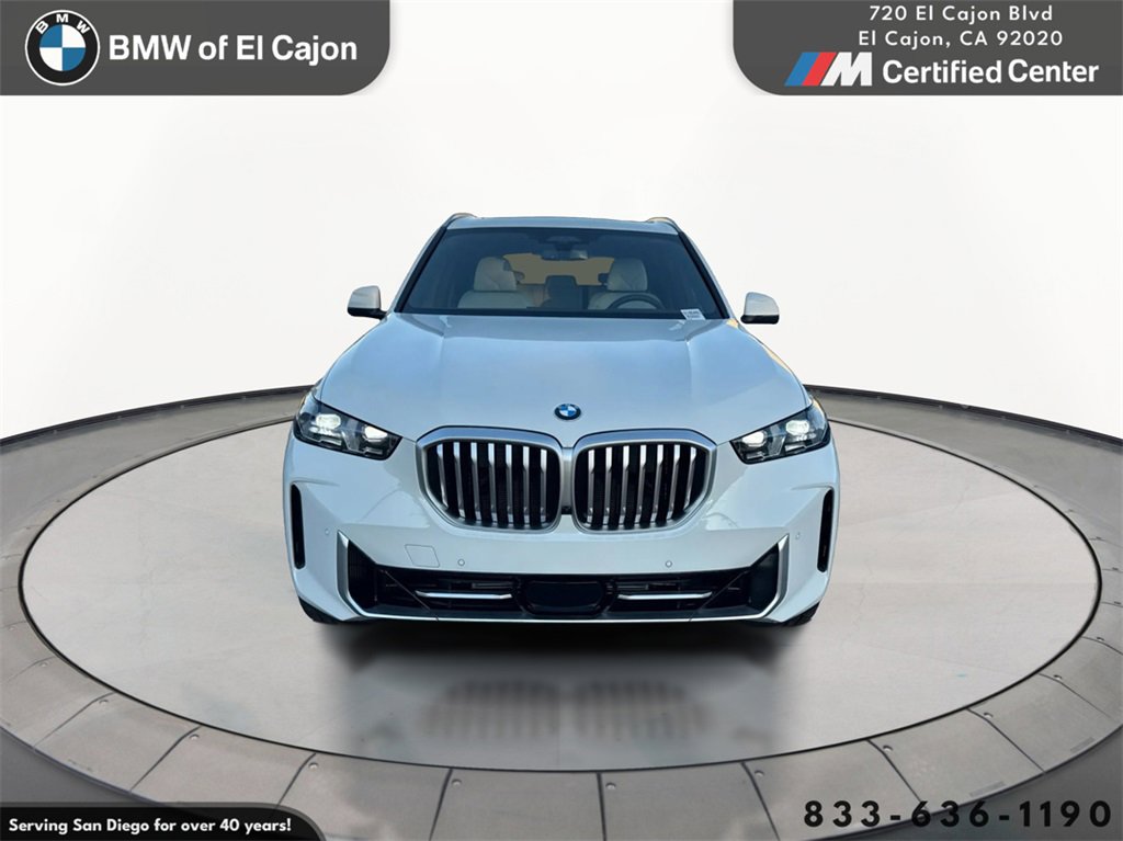 New 2026 BMW X5 sDrive40i image 3
