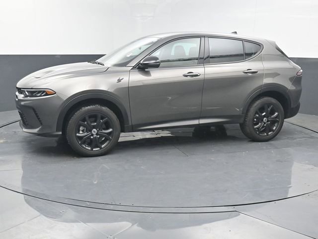 Used 2024 Dodge Hornet GT w/ GT Blacktop Package image 2