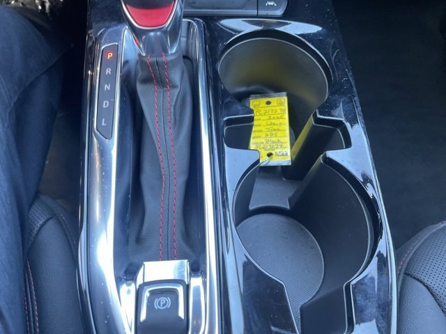 Used 2025 Chevrolet Trax RS image 28