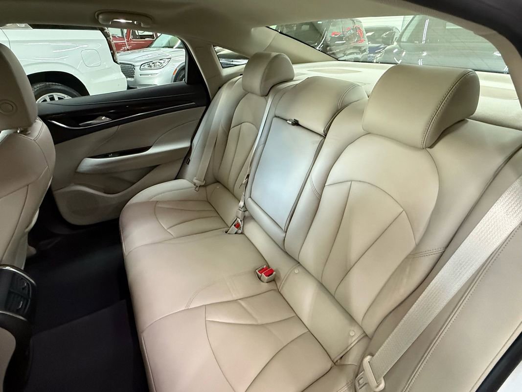 Used 2018 Buick LaCrosse Preferred image 16