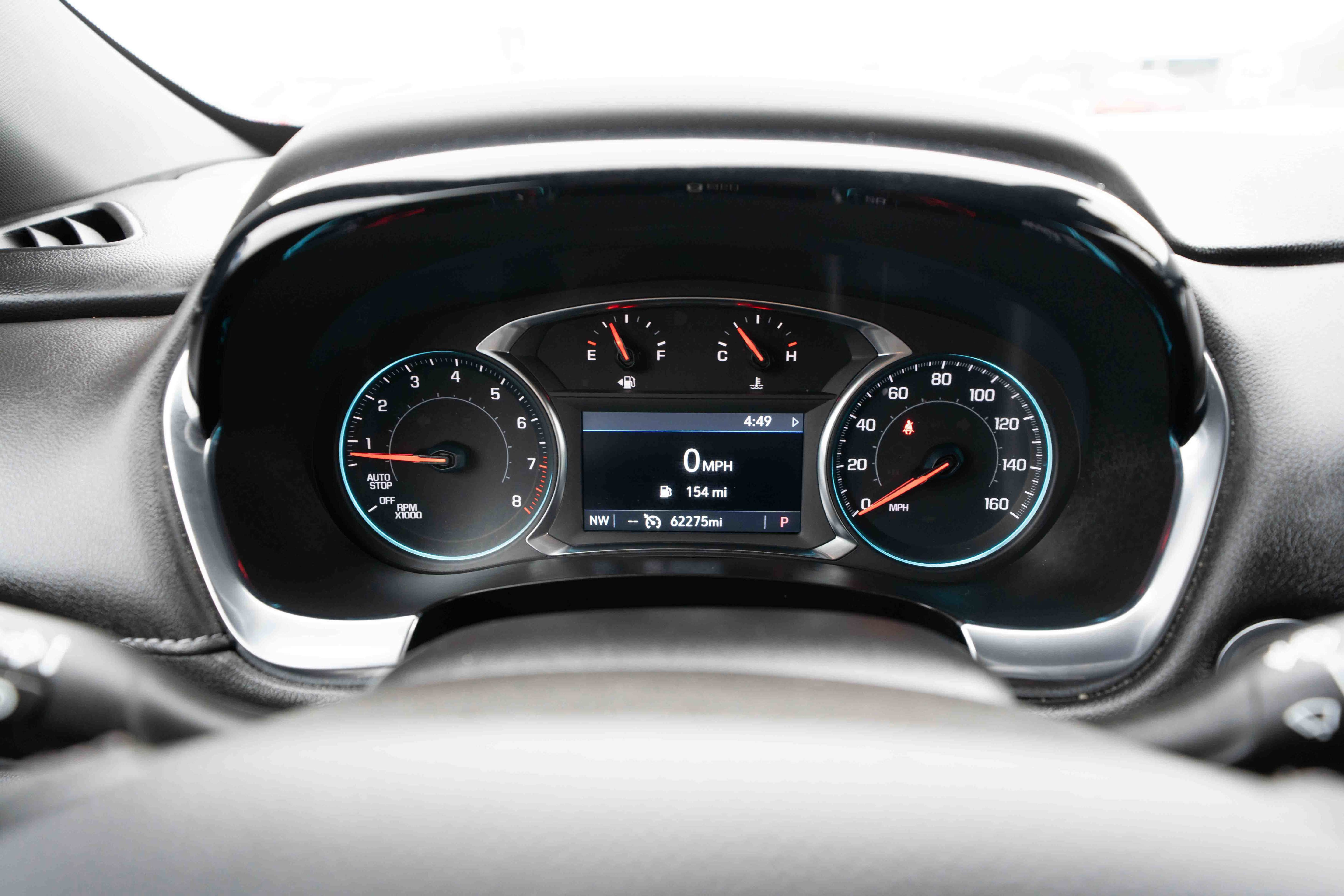 Used 2023 Chevrolet Traverse LT image 16