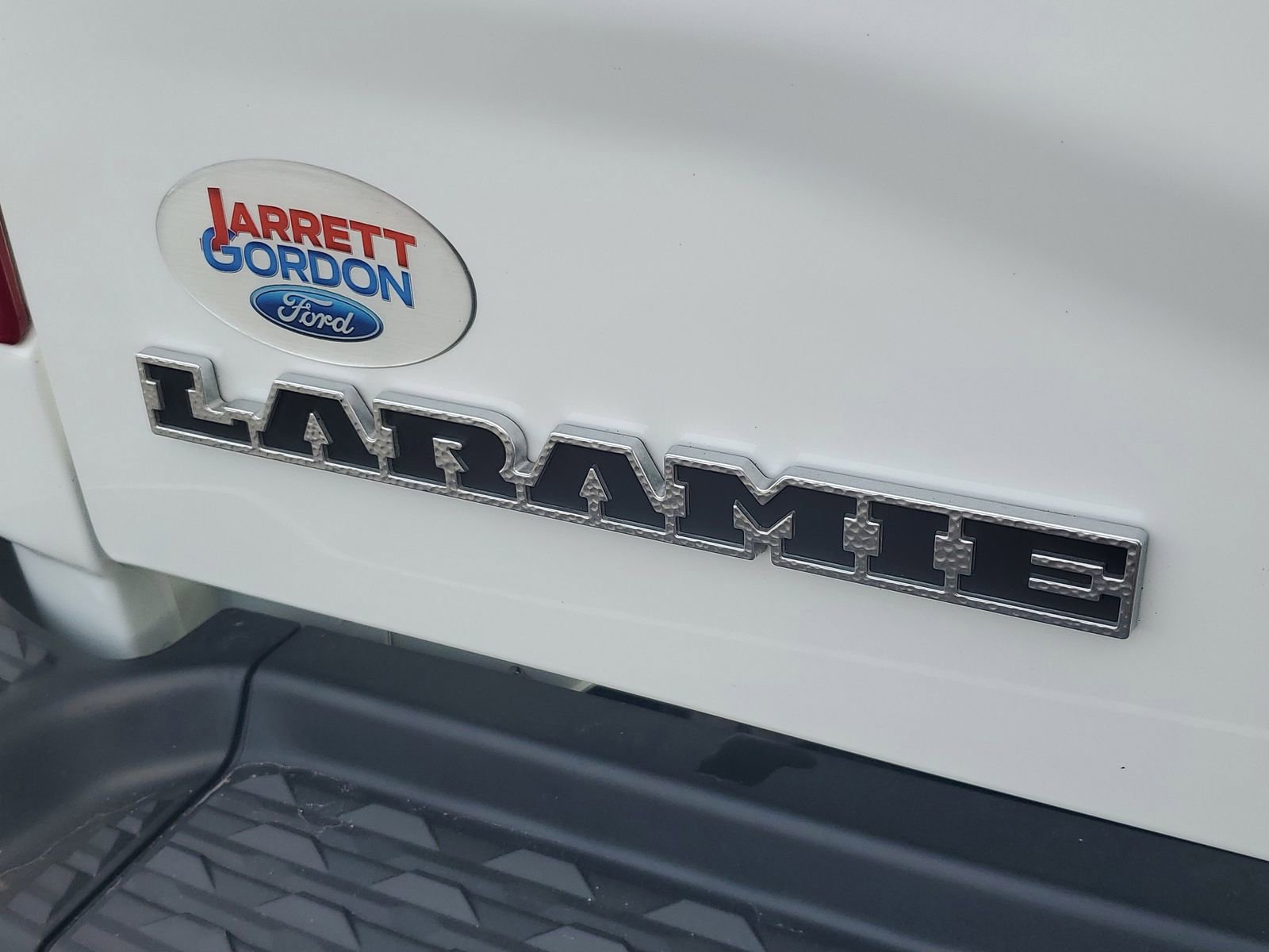 Used 2024 RAM 2500 Laramie w/ Safety Group image 6
