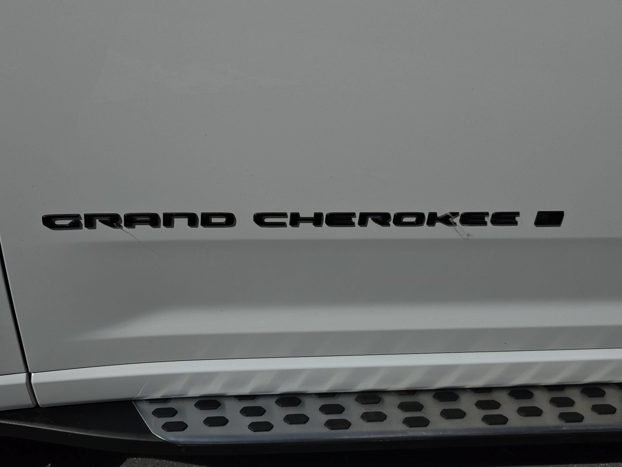 Used 2026 Jeep Grand Cherokee Limited AWD/4WD image 37