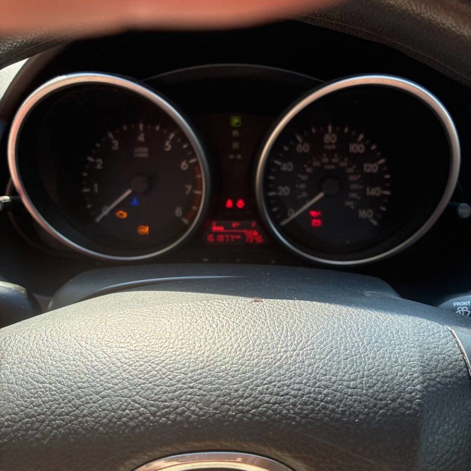 Used 2012 MAZDA MAZDA5 Sport FWD image 4