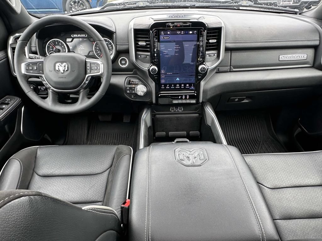 Used 2025 RAM 1500 Laramie w/ Sport Appearance Package AWD/4WD image 14