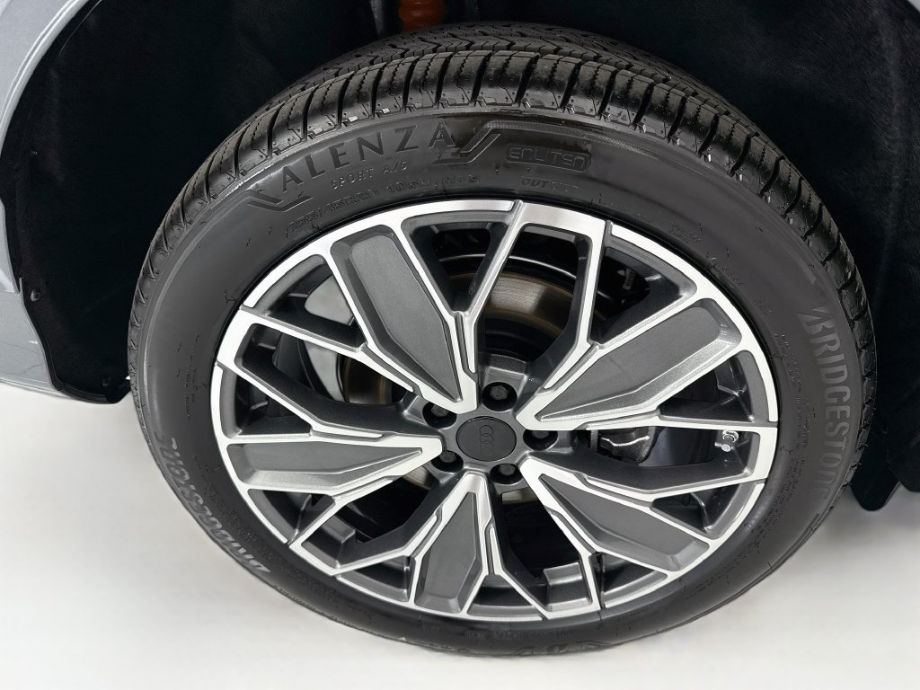 New 2026 Audi Q5 Premium AWD/4WD image 33