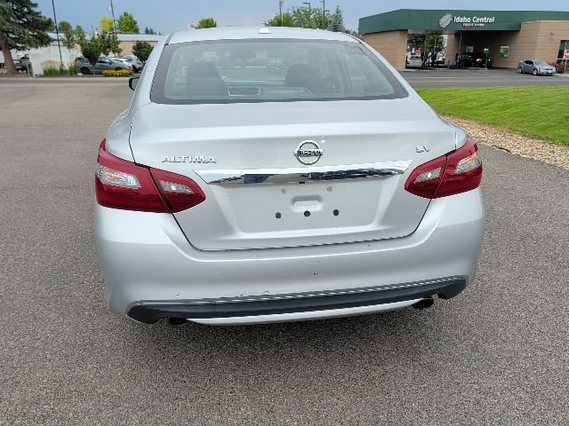 Used 2018 Nissan Altima 2.5 SV FWD image 17