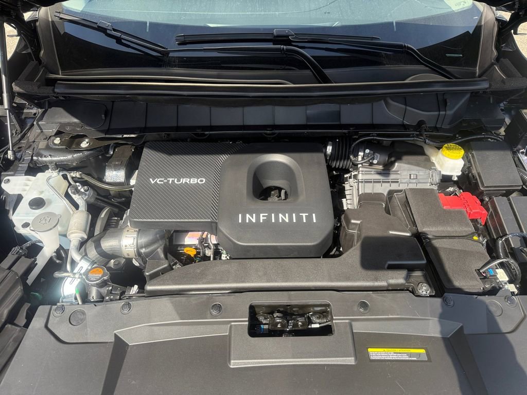 Used 2025 INFINITI QX60 Pure image 32