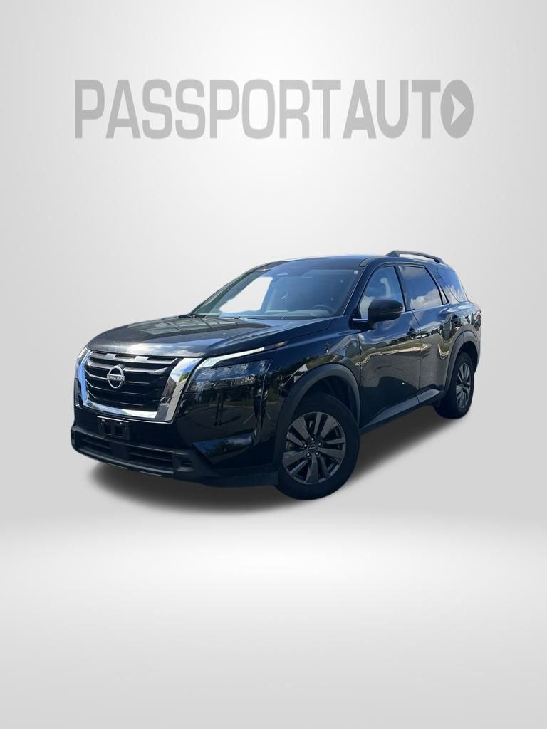 Used 2025 Nissan Pathfinder SV
