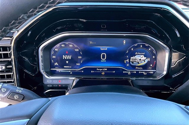 Used 2024 Chevrolet Silverado 2500 LT image 14