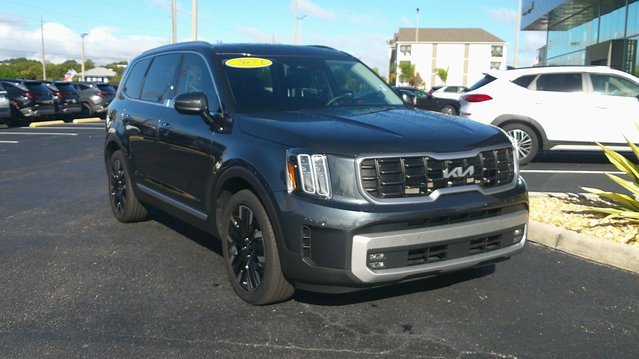 Used 2023 Kia Telluride SX