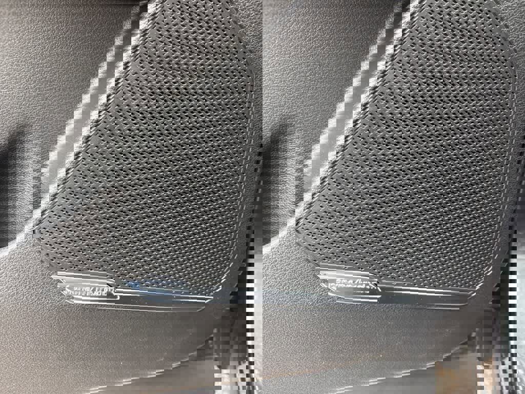 Used 2024 Kia Sportage SX image 11