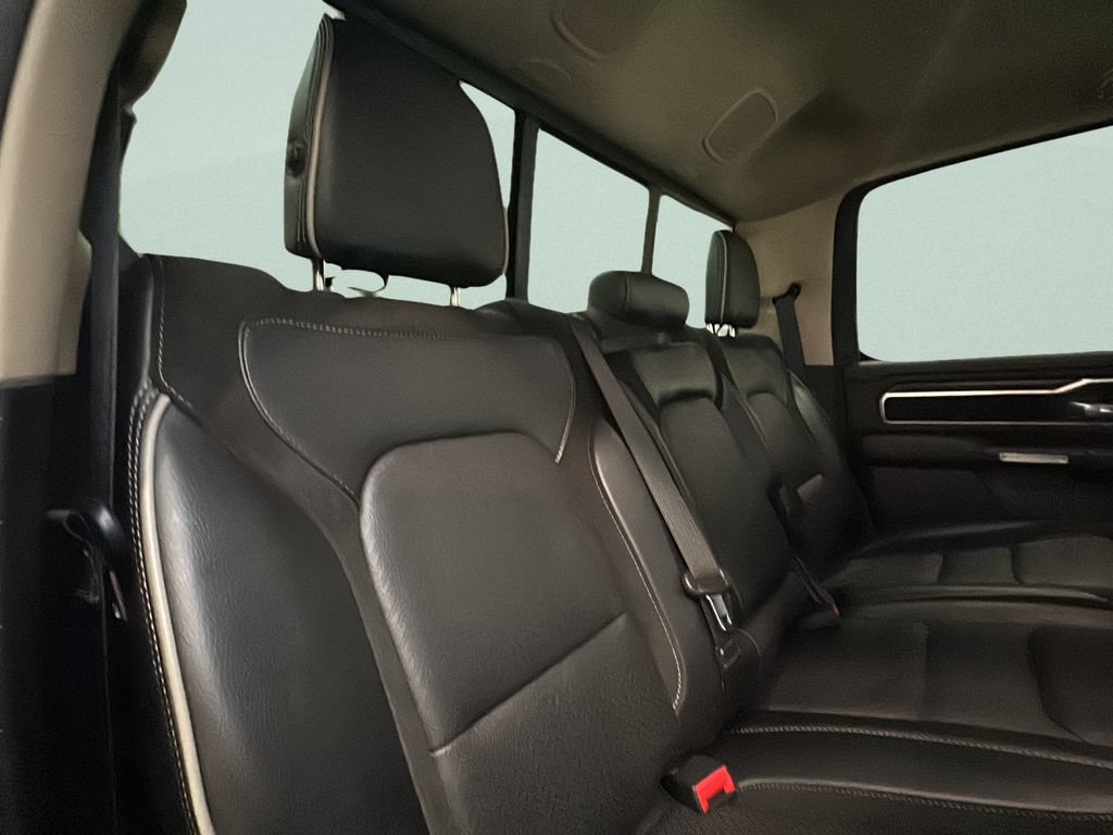 Used 2021 RAM 1500 Laramie AWD/4WD image 17