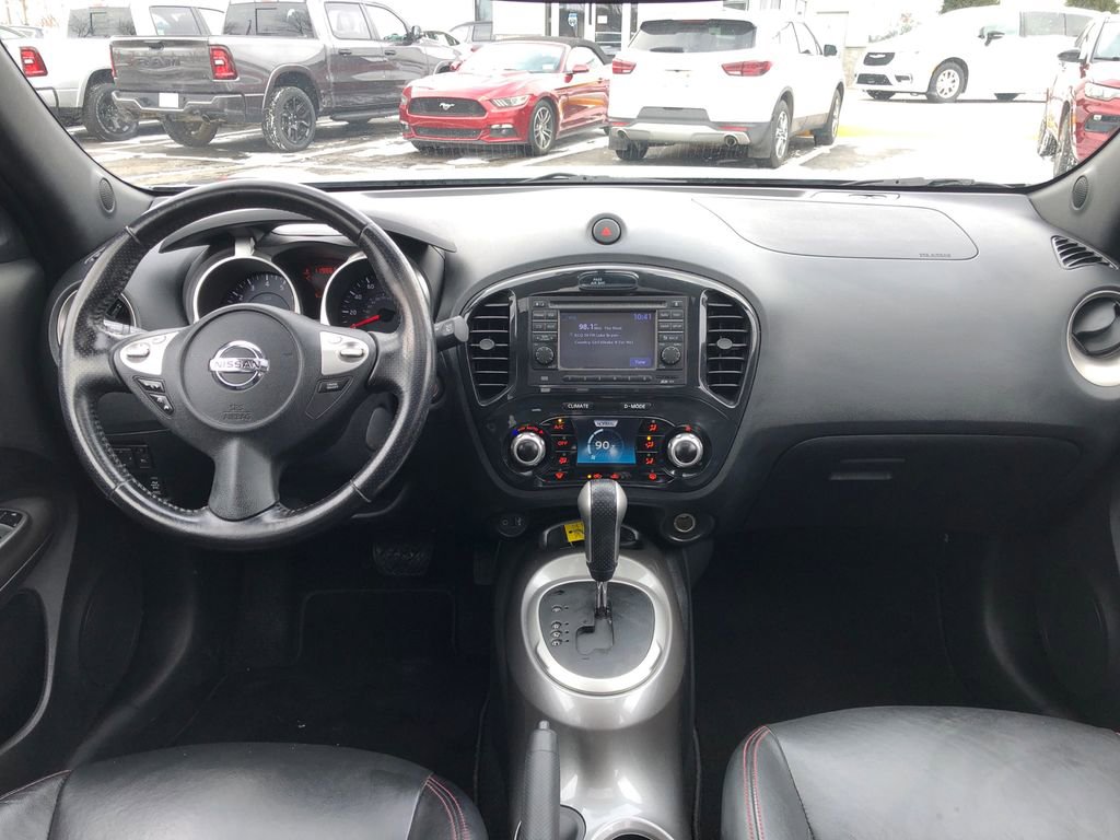 Used 2012 Nissan Juke SL image 29