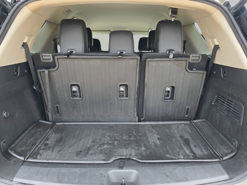 Used 2024 Nissan Pathfinder SL image 7