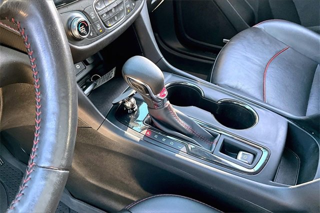 Used 2022 Chevrolet Equinox RS w/ RS Leather Package image 12