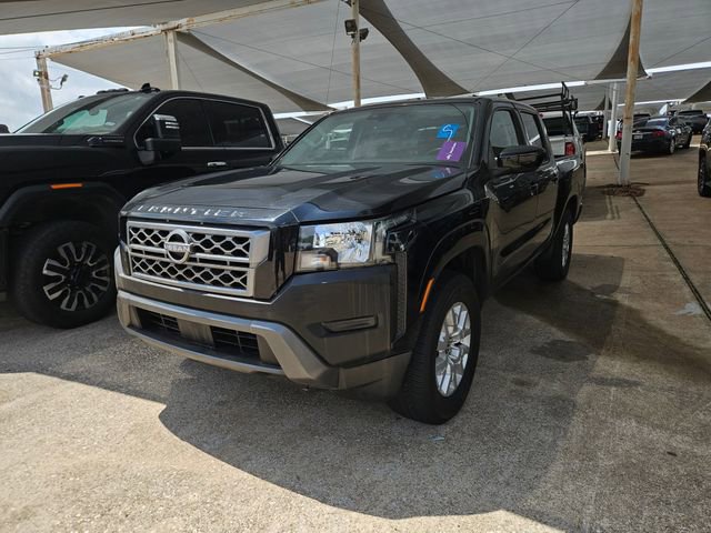 Used 2022 Nissan Frontier SV RWD image 1