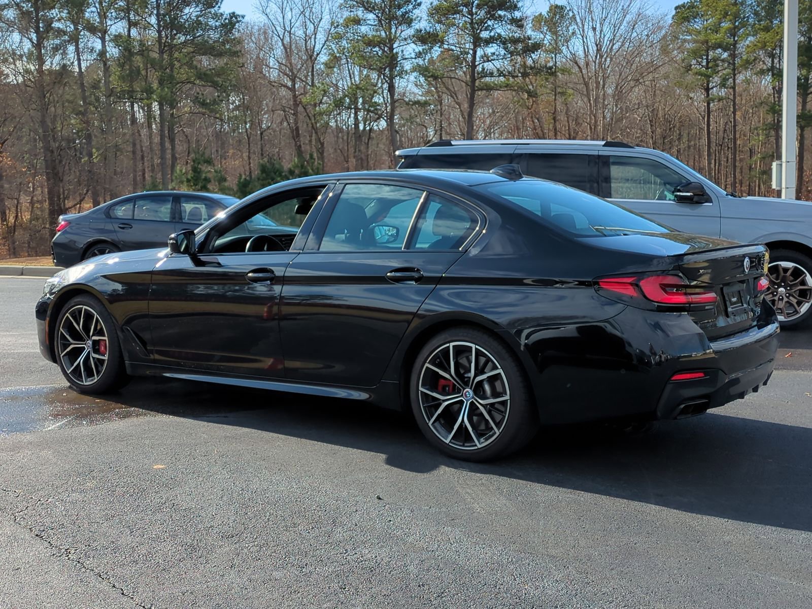 Used 2023 BMW M550i xDrive image 8