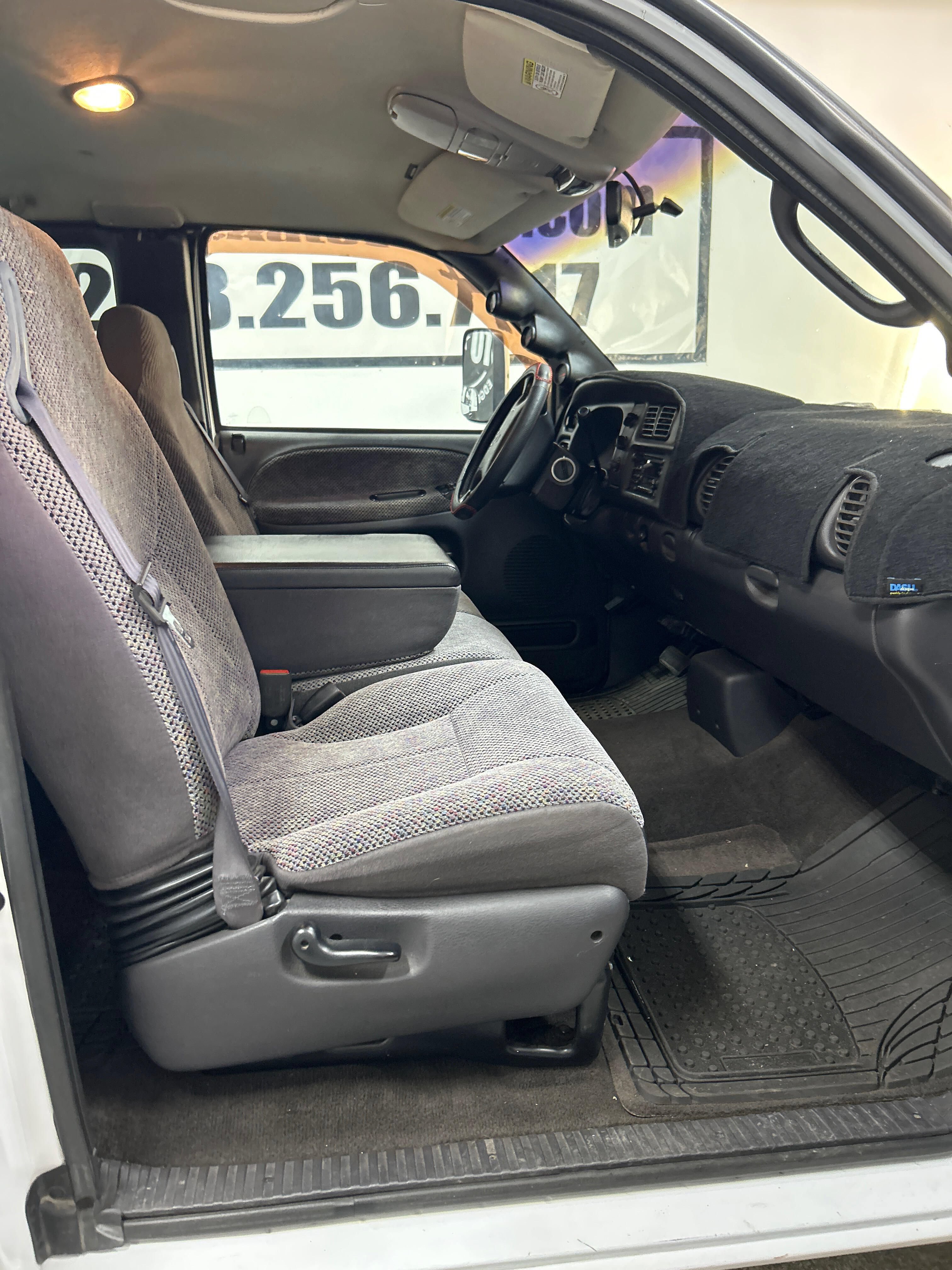 Used 2001 Dodge Ram 3500 Truck 2WD Quad Cab image 12
