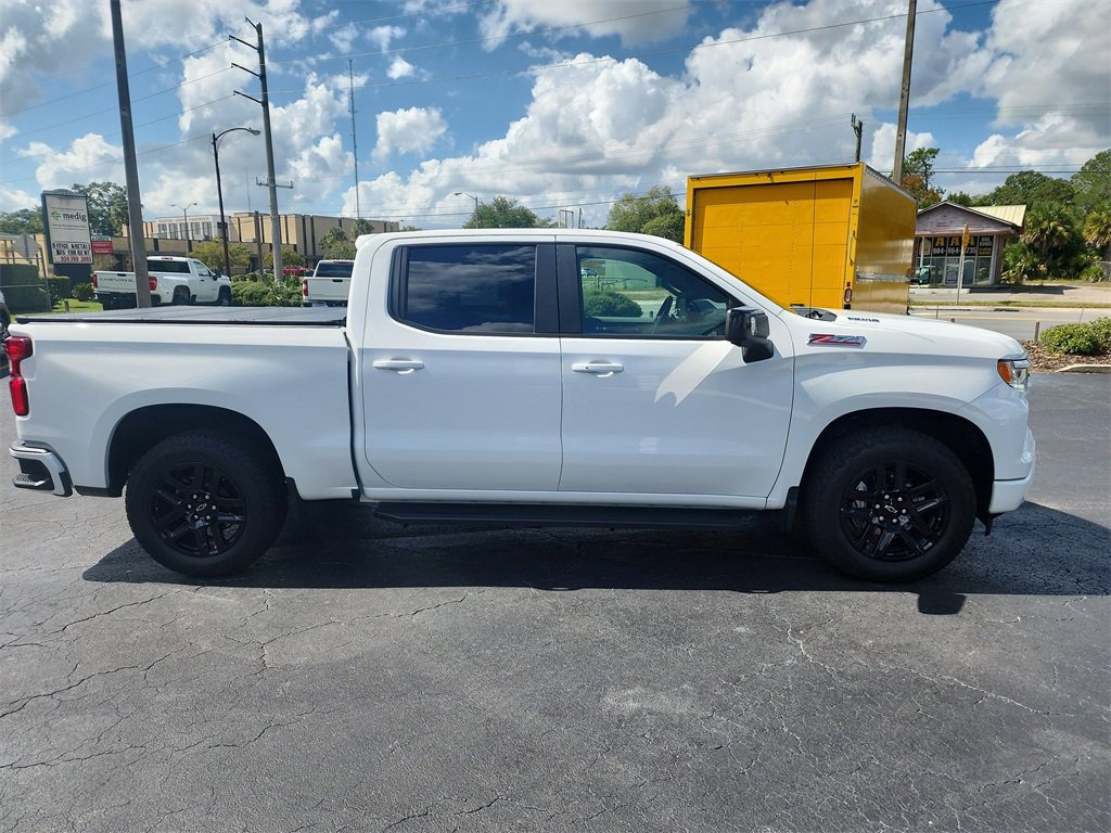 Used 2025 Chevrolet Silverado 1500 RST image 4
