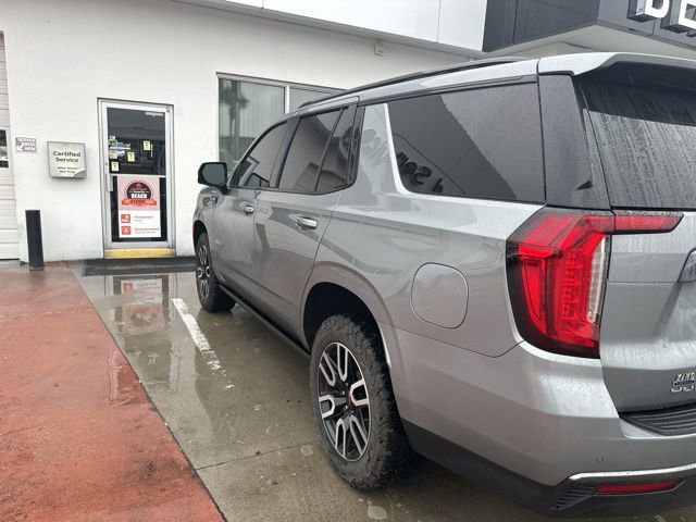 Used 2023 GMC Yukon AT4 w/ AT4 Premium Package image 5