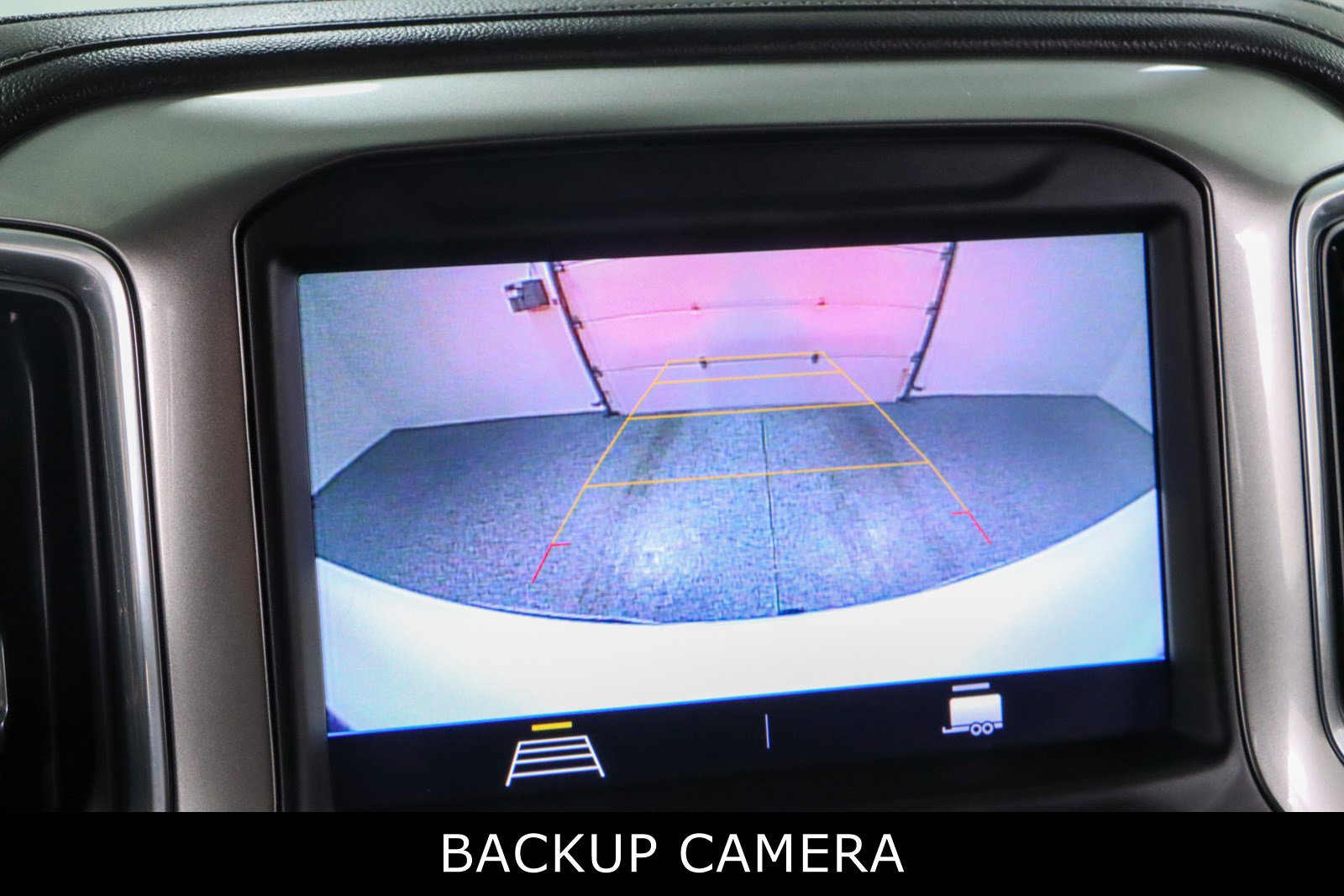 Used 2020 Chevrolet Silverado 1500 RST image 19