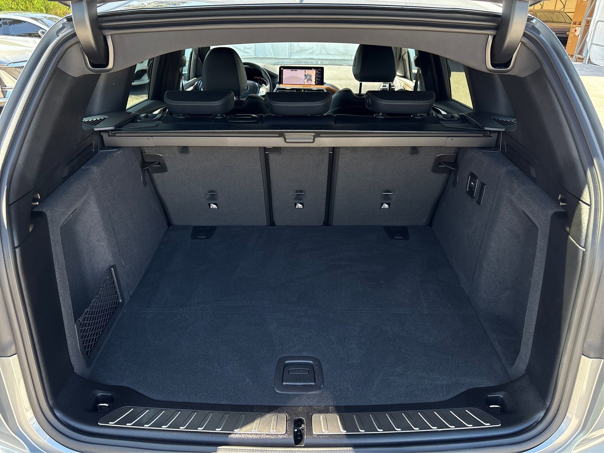 Used 2024 BMW X3 xDrive30i w/ Premium Package image 11