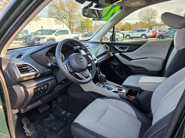 Used 2024 Subaru Forester Premium image 20