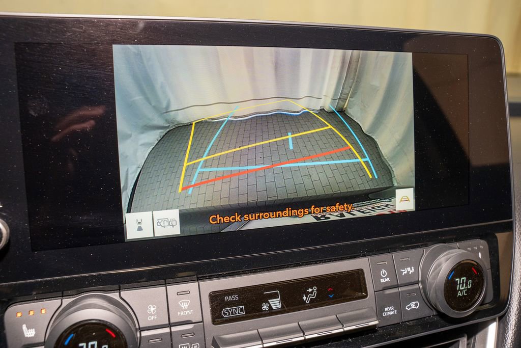 Used 2025 Toyota Grand Highlander FWD image 16