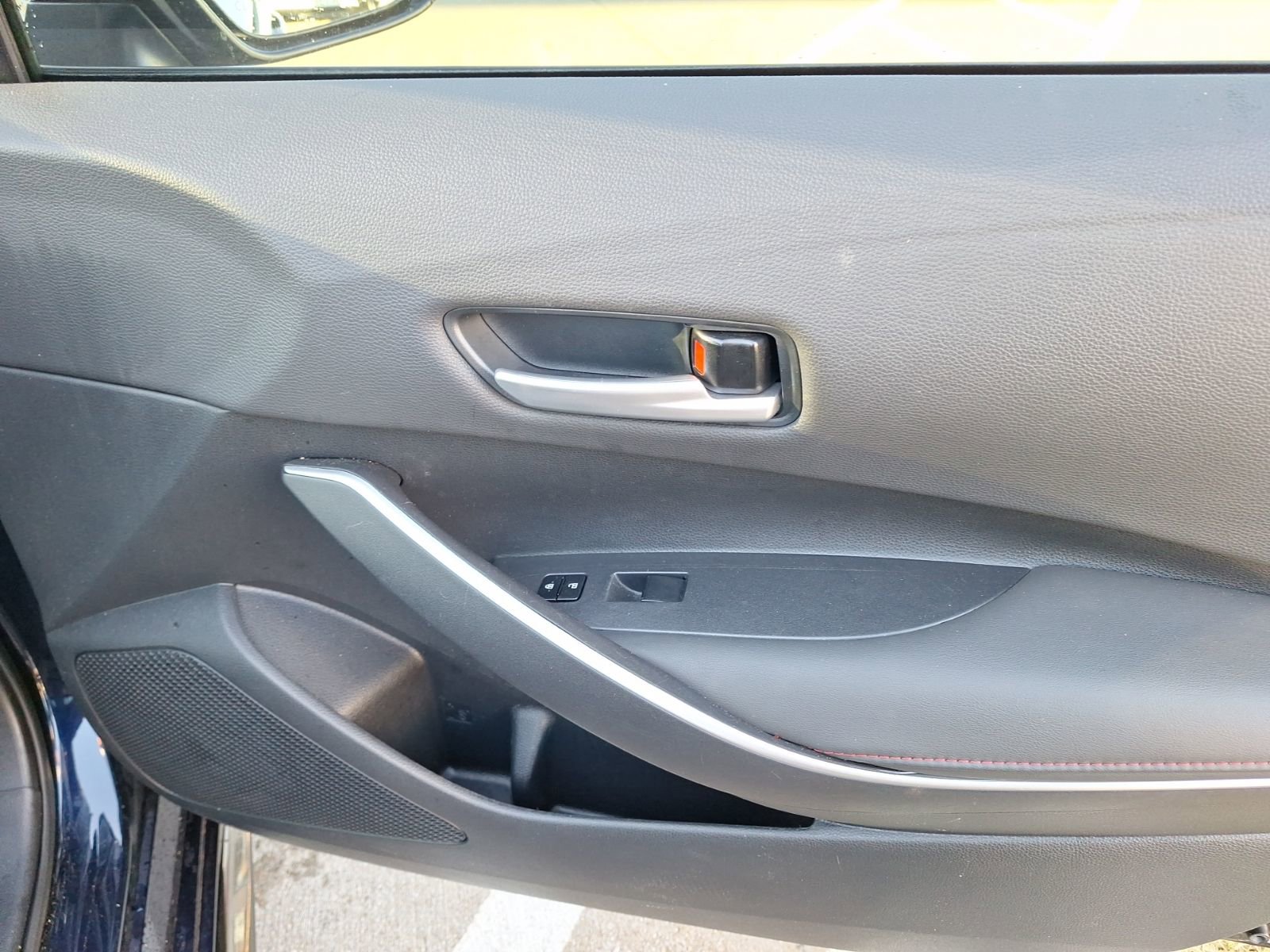 Used 2023 Toyota Corolla SE image 35