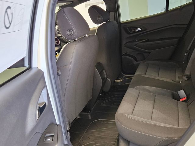 New 2026 Chevrolet Trax RS w/ Sunroof Package image 10