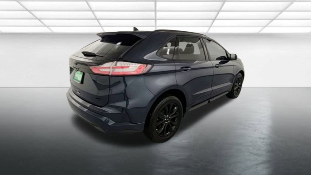 New 2024 Ford Edge SE w/ Black Appearance Package AWD/4WD image 8